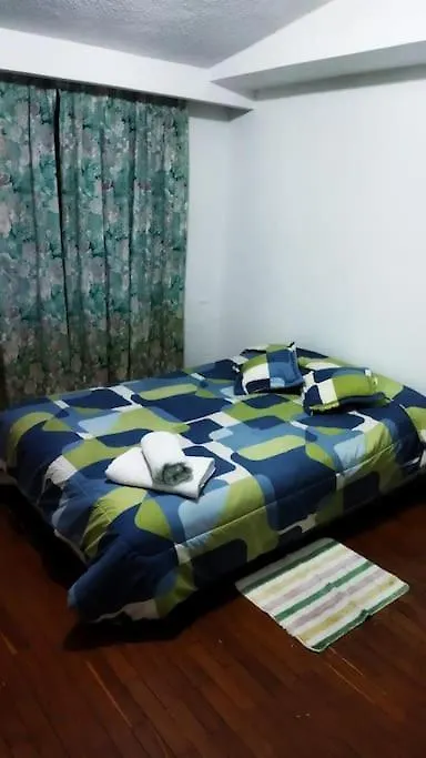 Habitacion La Carolina Quito 0*,